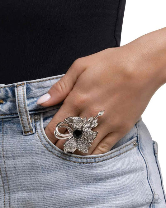 Blooming Broadcast Ring - Black