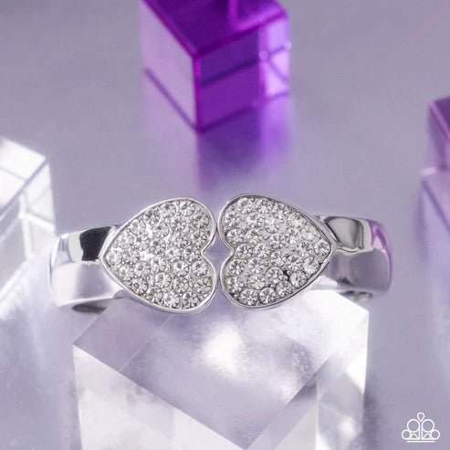Romantic Rhapsody - White Heart Bracelet