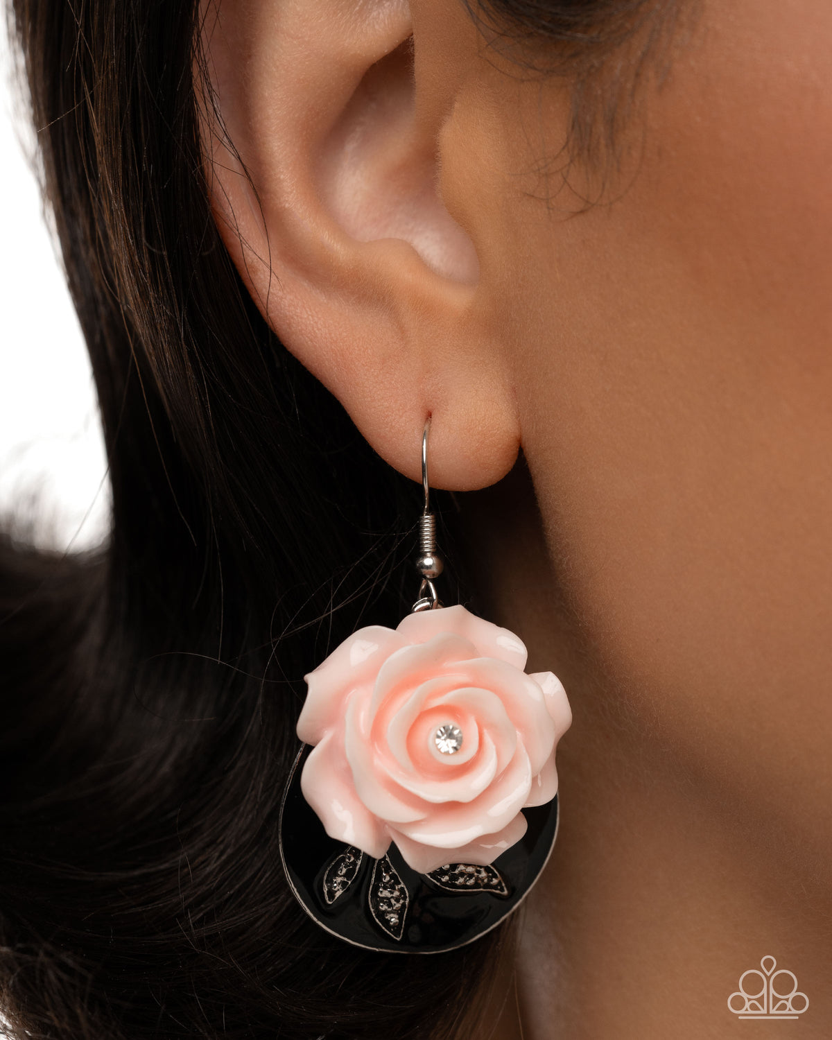 Rosy Reception - Complete Look | Paparazzi Accessories