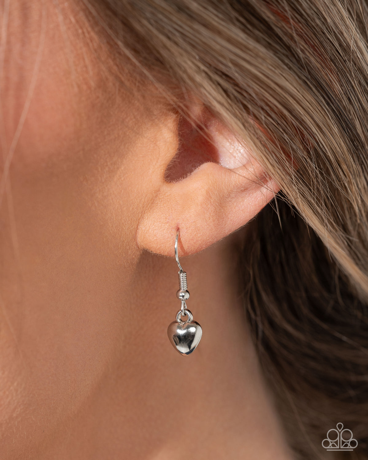Sweet Start Necklace - Complete Look image 8