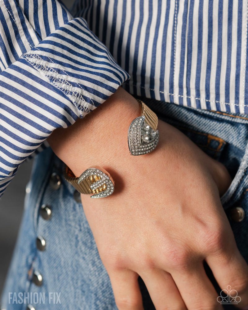 Fashion Forward Feature Bracelet - Gold image 3