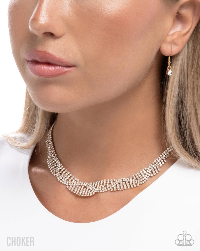 Scintillating Stardust Necklace - Gold image 3