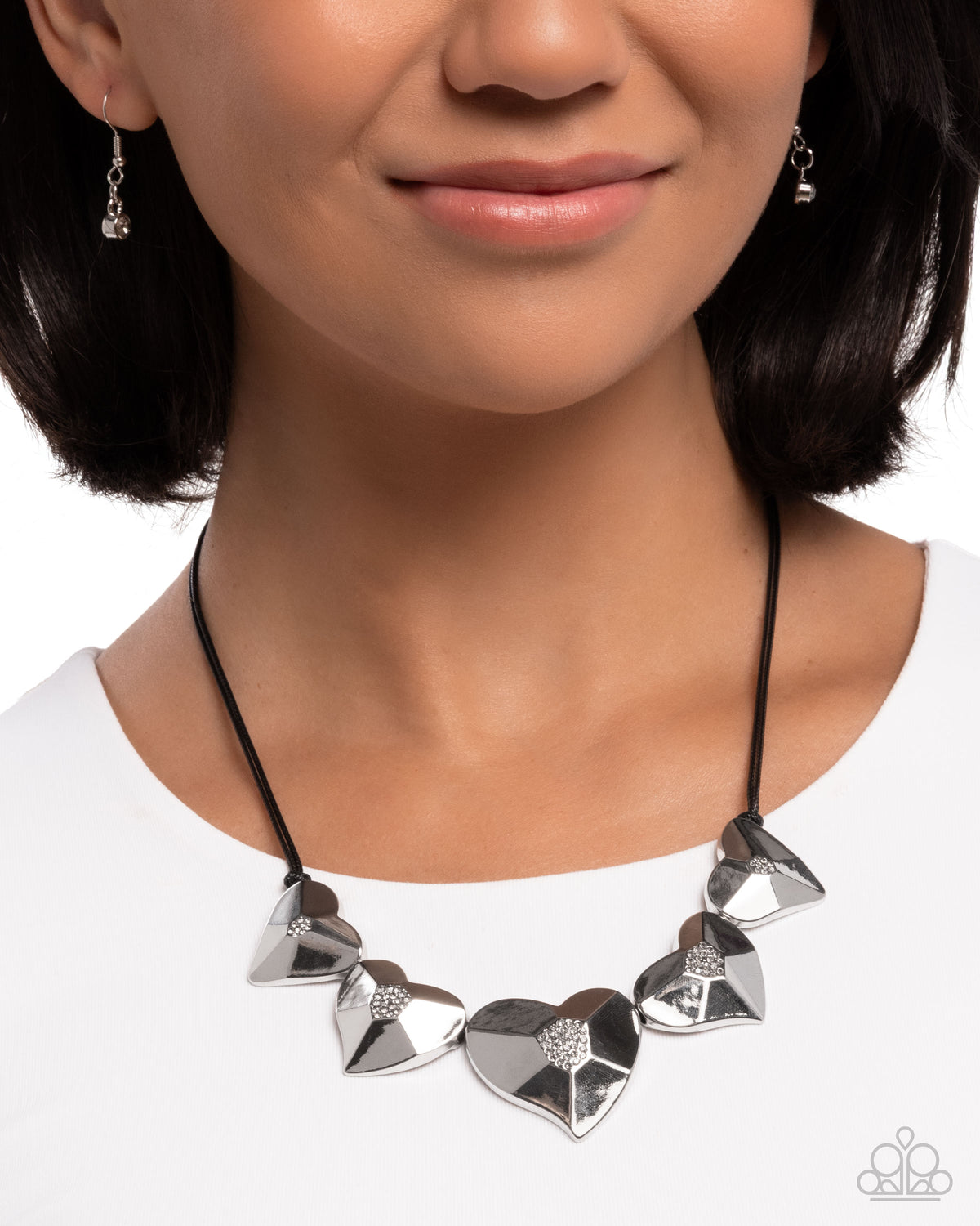Loveable Landmark - Black | Paparazzi Accessories