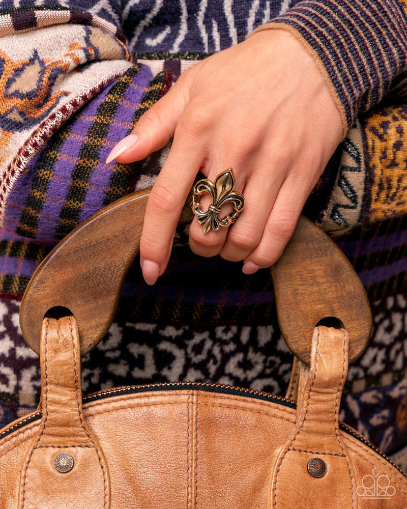 Fleur de Lis Ring - Gold