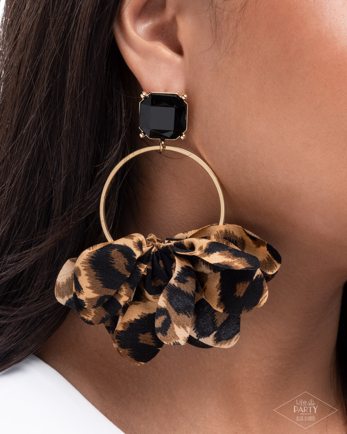 Charming Cheetah Earrings - Gold