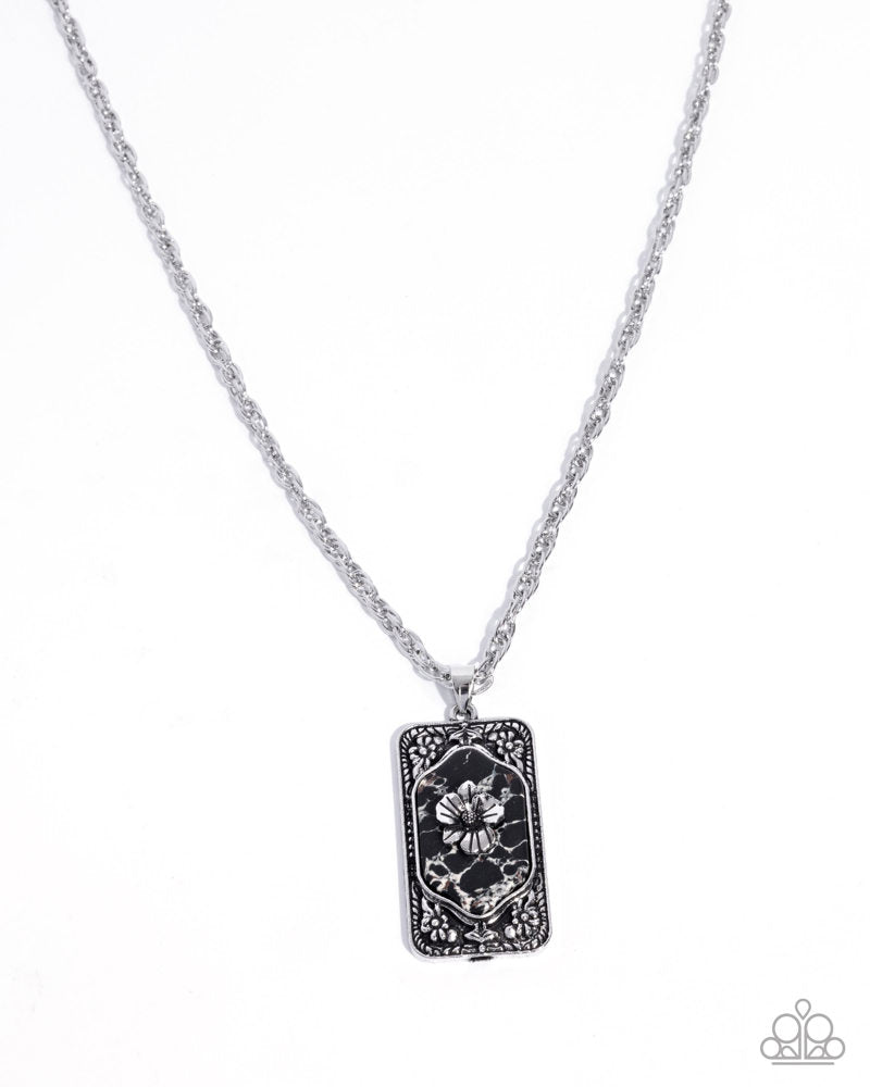 Antiqued Advance - Black