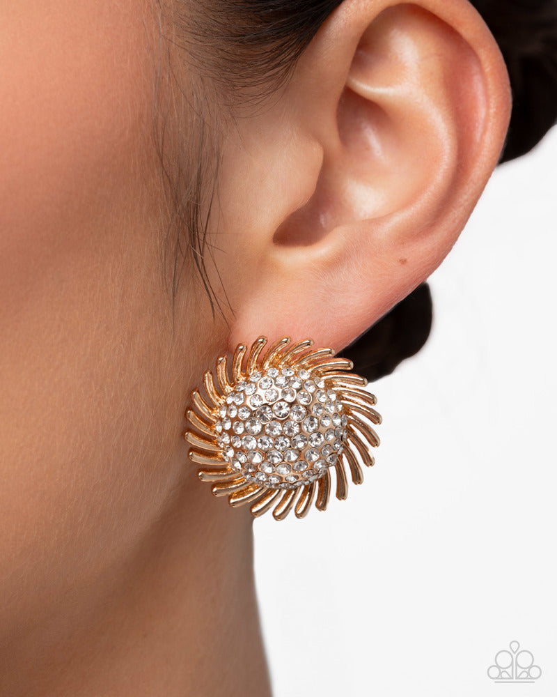 Strategic Show Earrings - Gold image 6