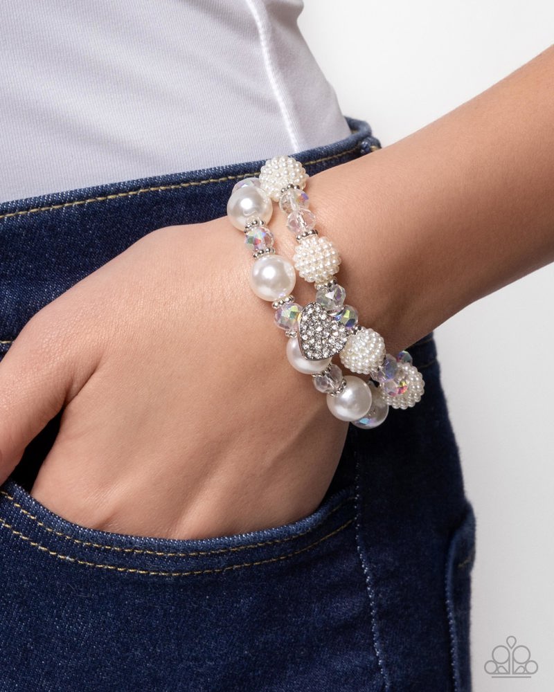 Heart Hustle - White