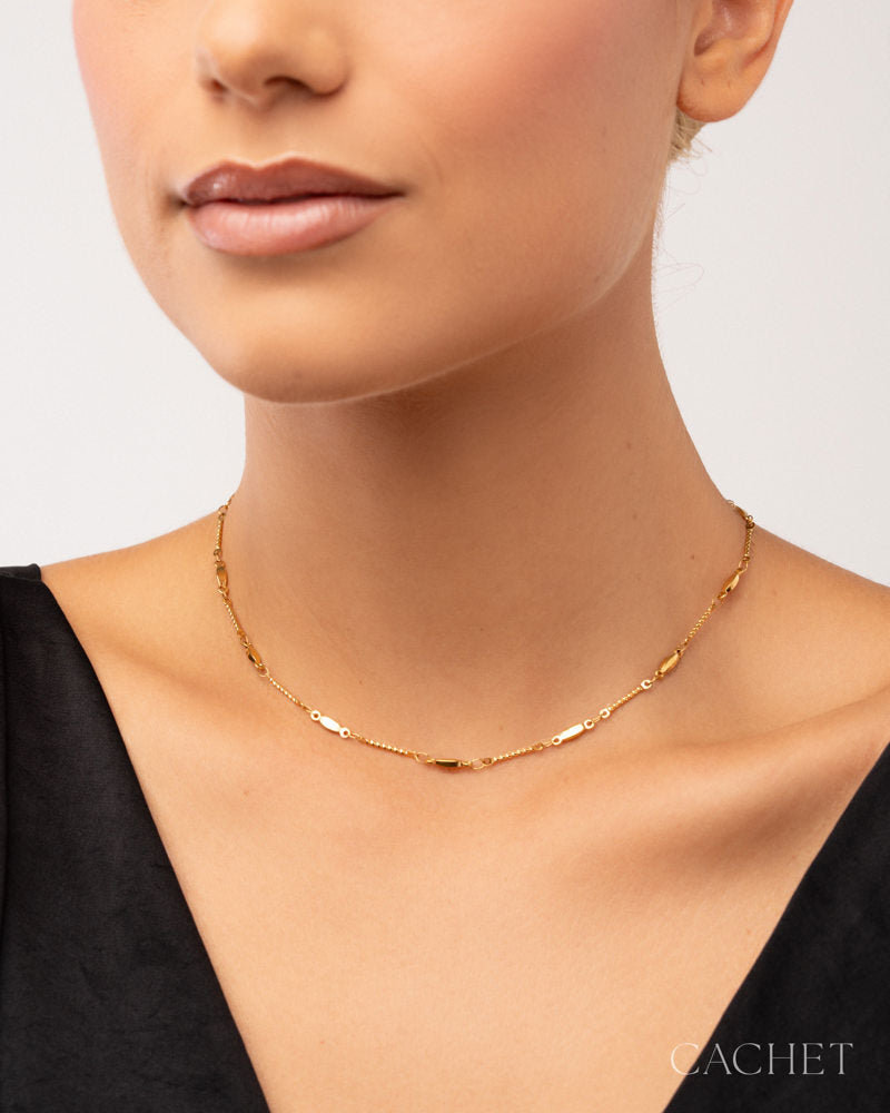 Confiance Necklace - 18K Gold | Paparazzi Accessories image 3