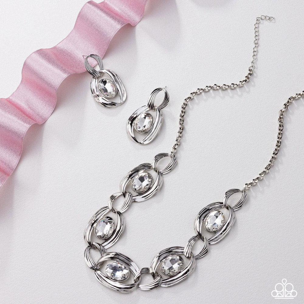 Fiercely 5th Avenue - Complete Trend Blend | Paparazzi Accessories