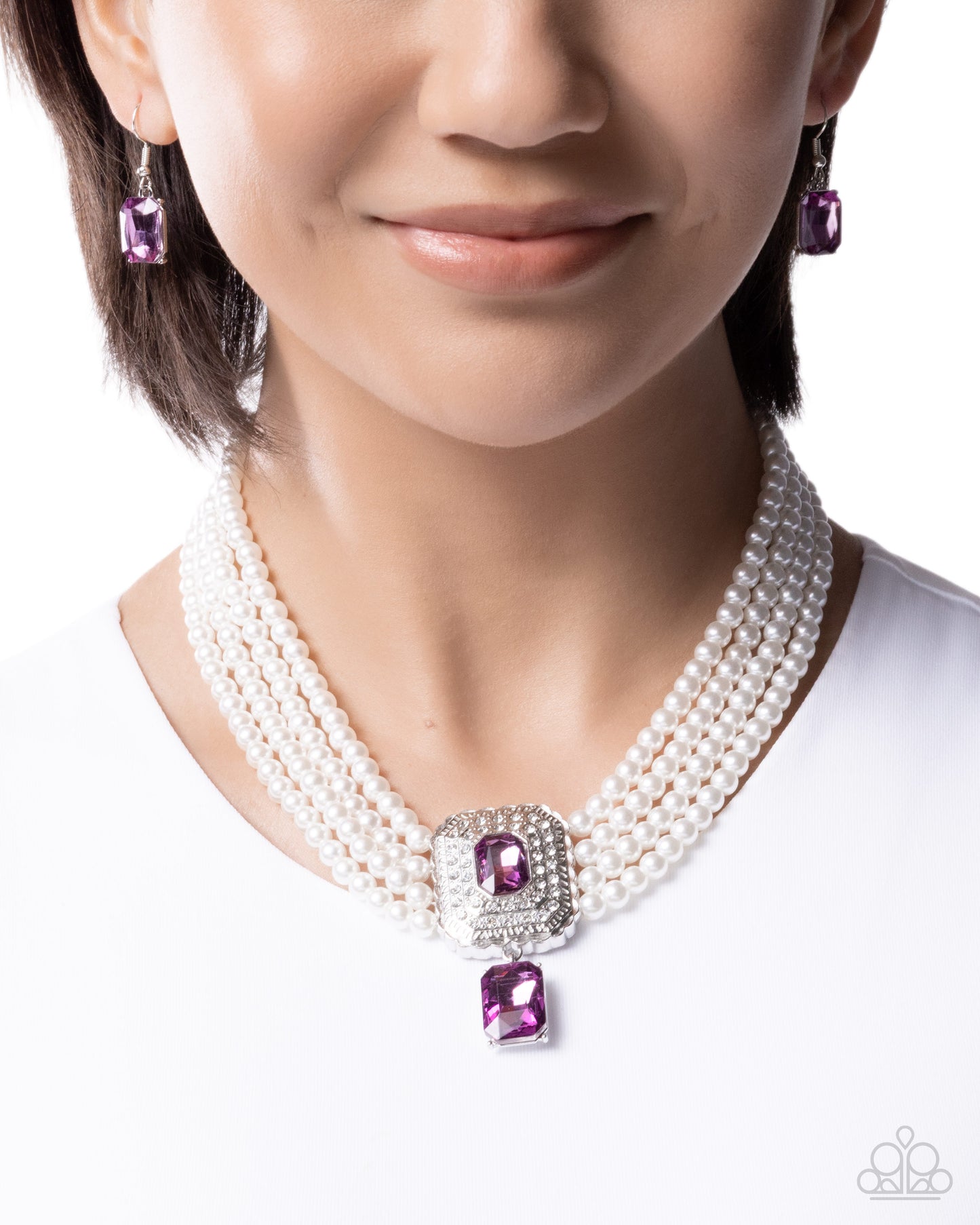 Palatial Poise - Purple