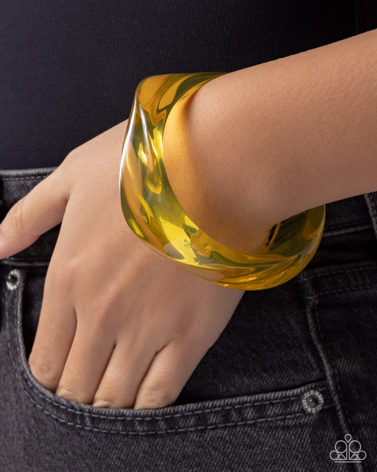 Affixed Allegro - Yellow | Paparazzi Accessories