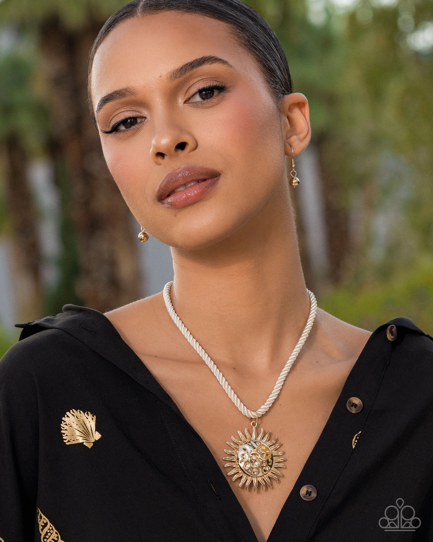 Seize the Sun Necklace - Gold