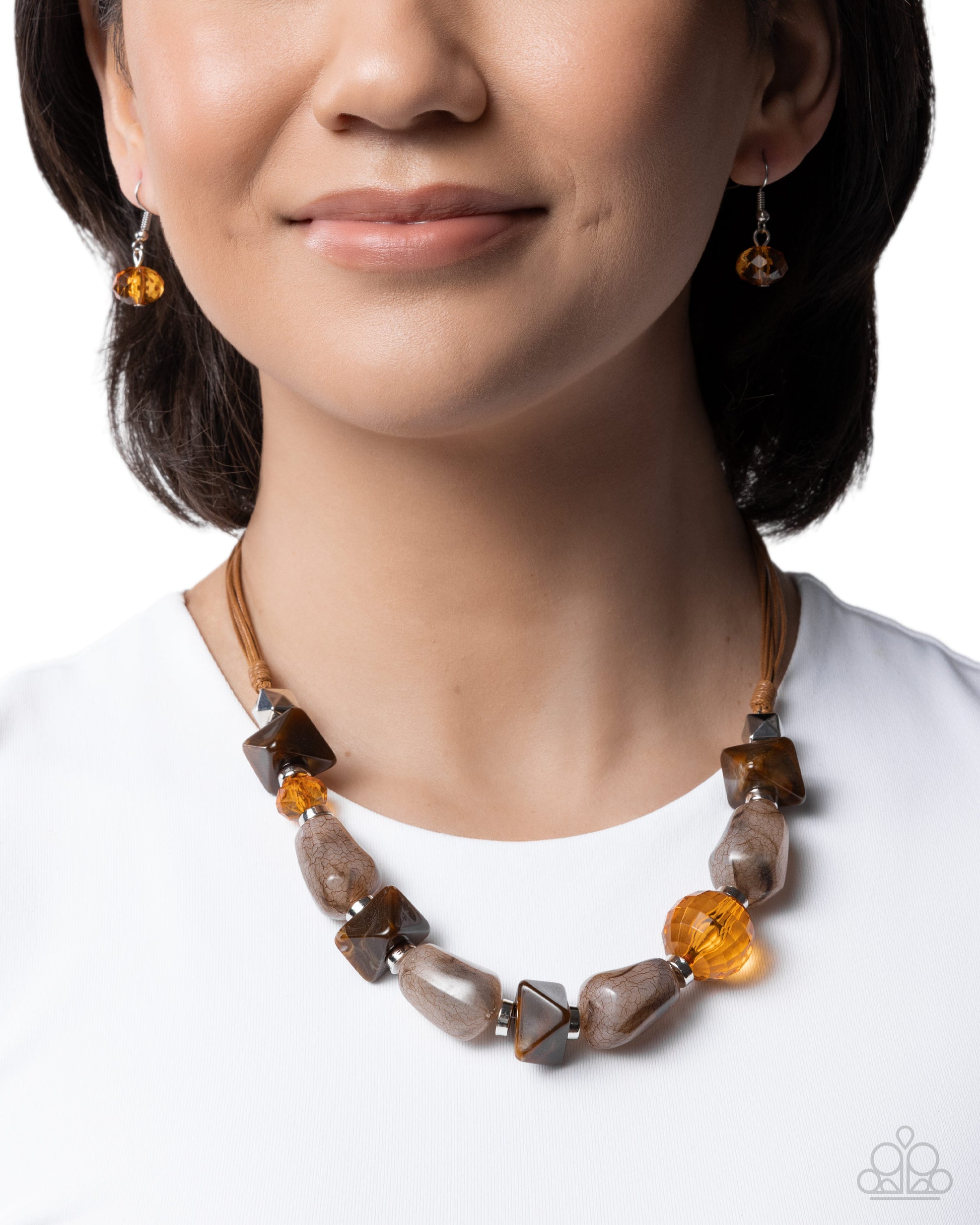 Textured Timeline Necklace - Brown | Paparazzi Accessories image 3