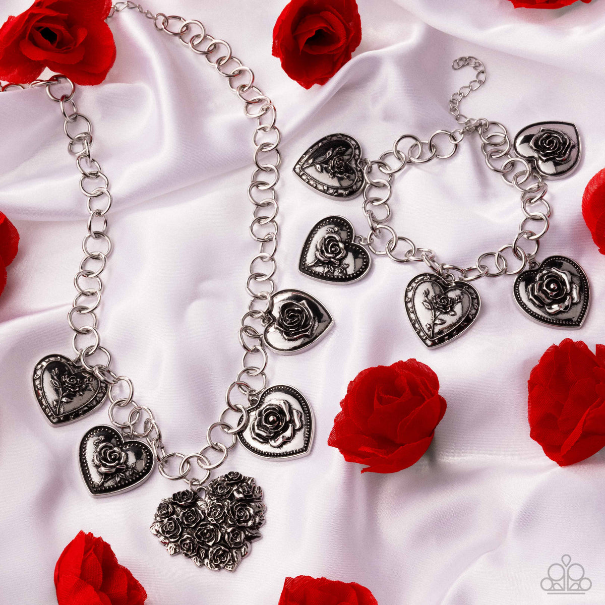 Chic Conclusion - Silver | Paparazzi Accessories