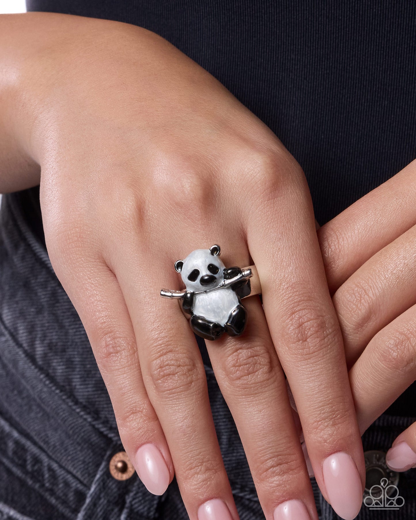 Polished Panda Ring - Black