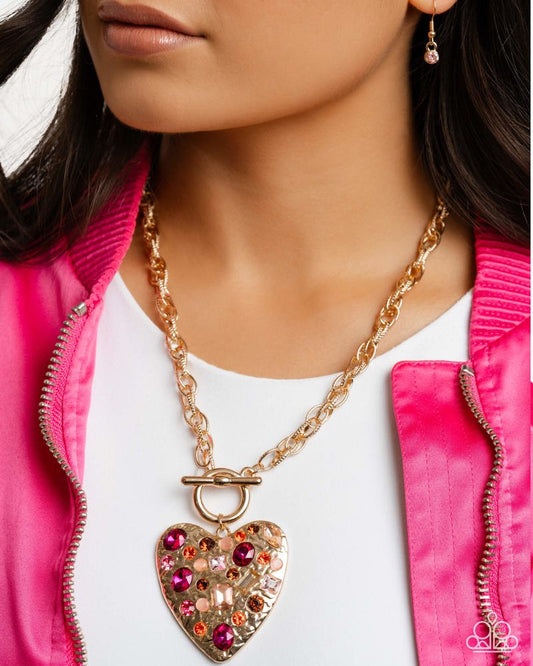 Circulated Chic - Pink Necklace - Gold | Paparazzi Accessories
