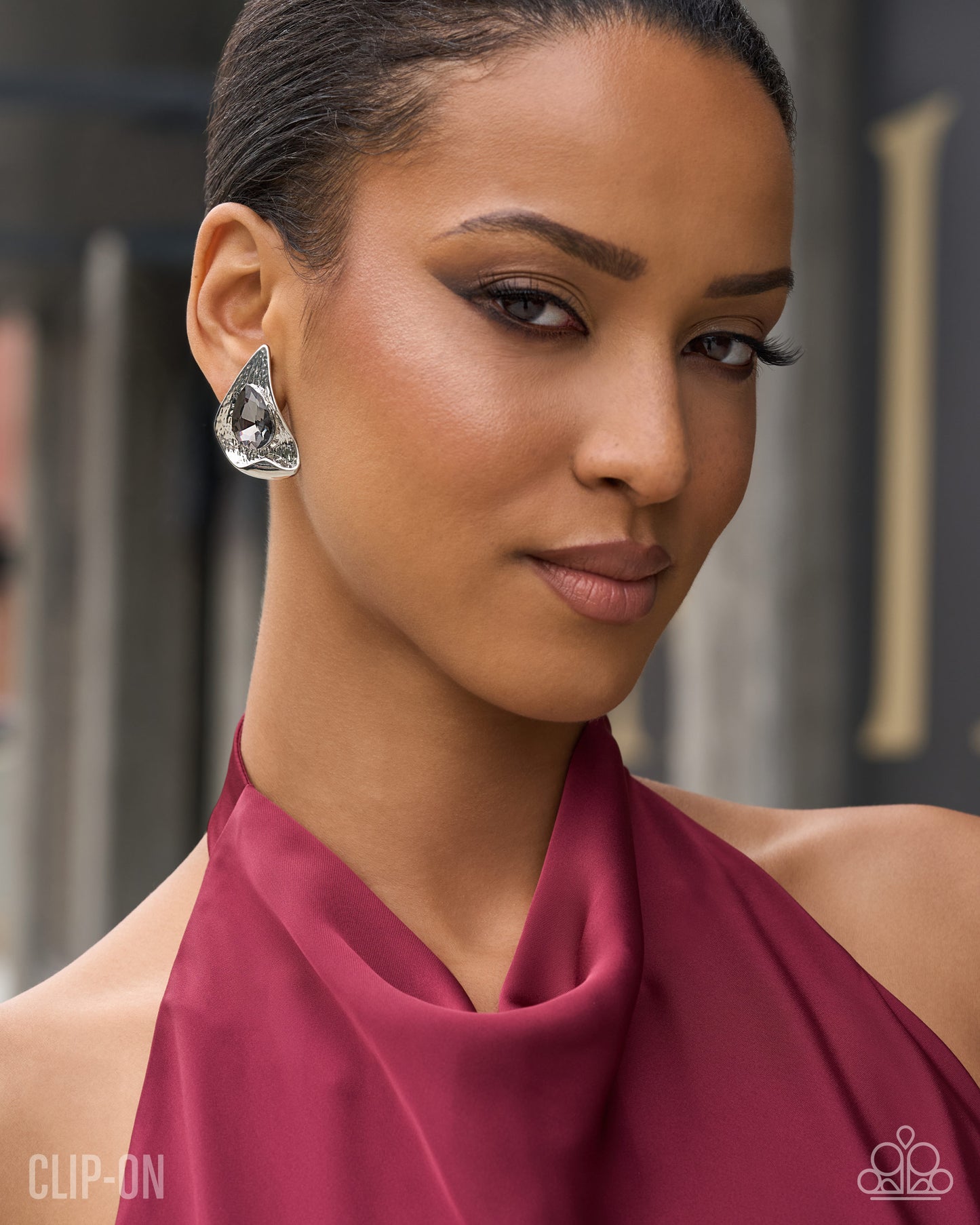 Chic Character Earrings - Silver