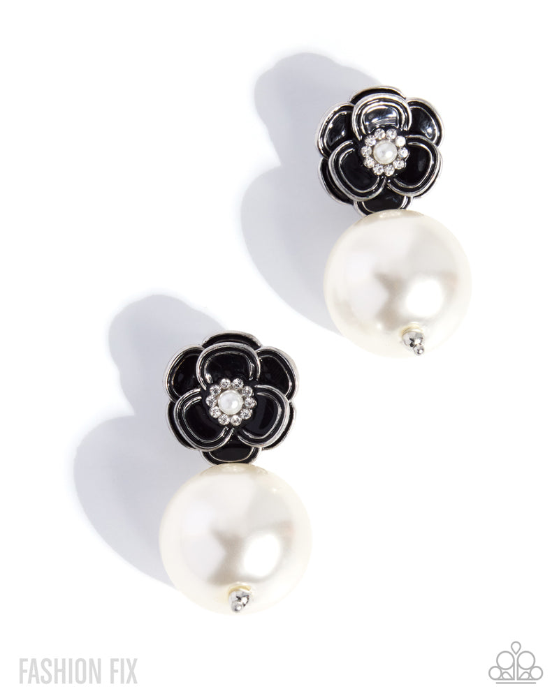 Fiercely 5th Avenue Necklace - Complete Look image 4