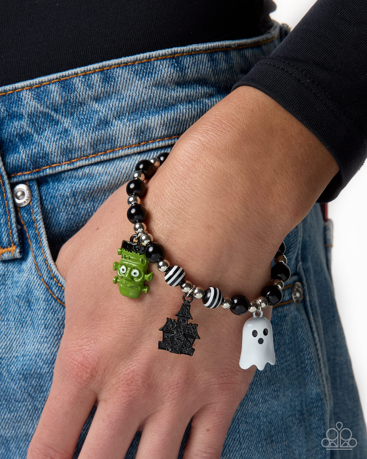 Halloween Hangout Bracelet - Multi | Paparazzi Accessories