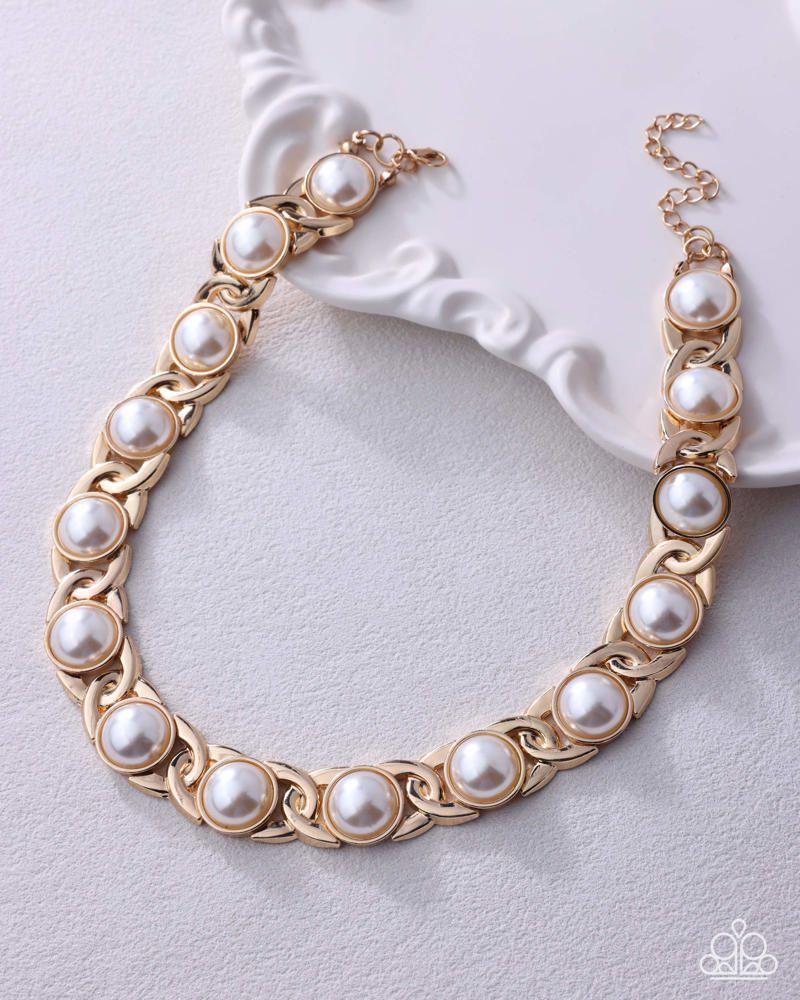 Poised Parade Necklace - Gold | Paparazzi Accessories