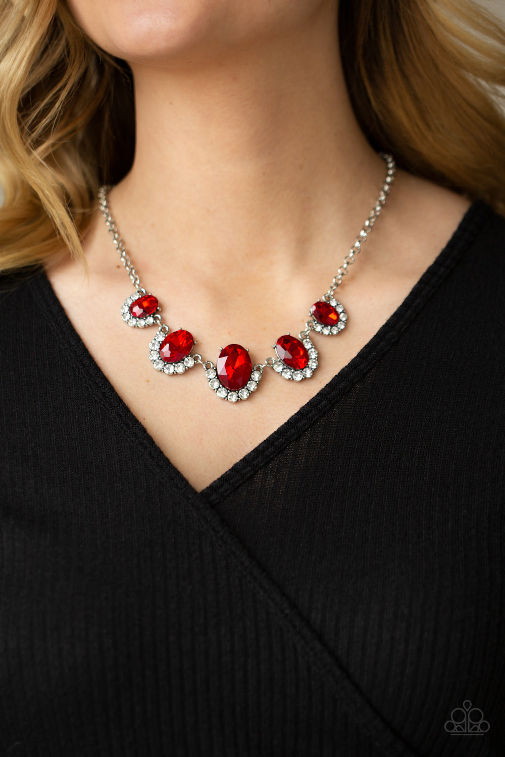 Paparazzi The Queen Demands It - Red Necklace - Pusher P