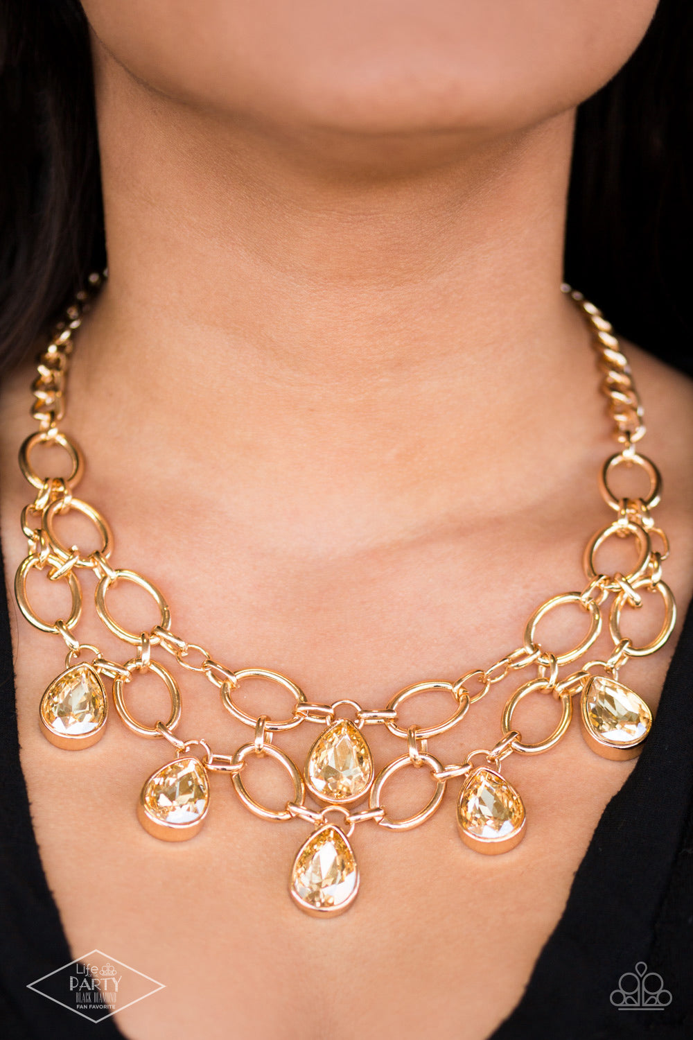 Paparazzi Show-Stopping Shimmer - Gold Necklace - Life of the Party Exclusive - Pusher P