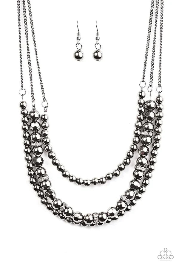 - Its A Diva Thing - Black Necklace