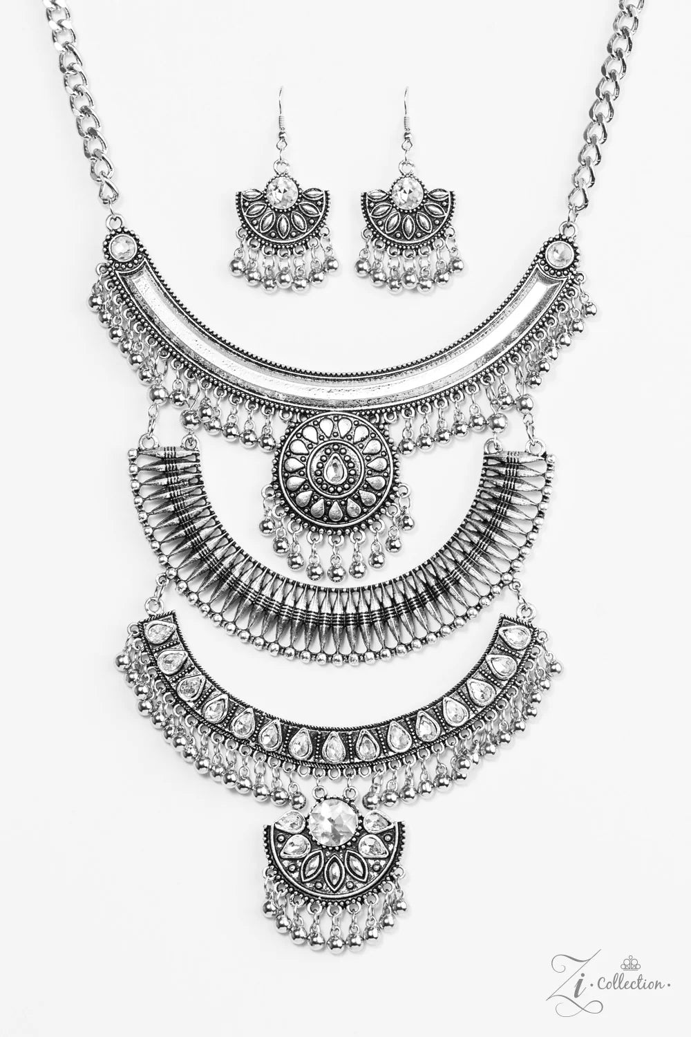 Paparazzi Legend Piece Necklace - Black Zi Collection | Paparazzi Accessories