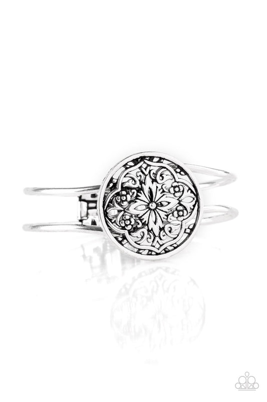 Paparazzi: Mandala Majesty - Silver Bracelet - Pusher P