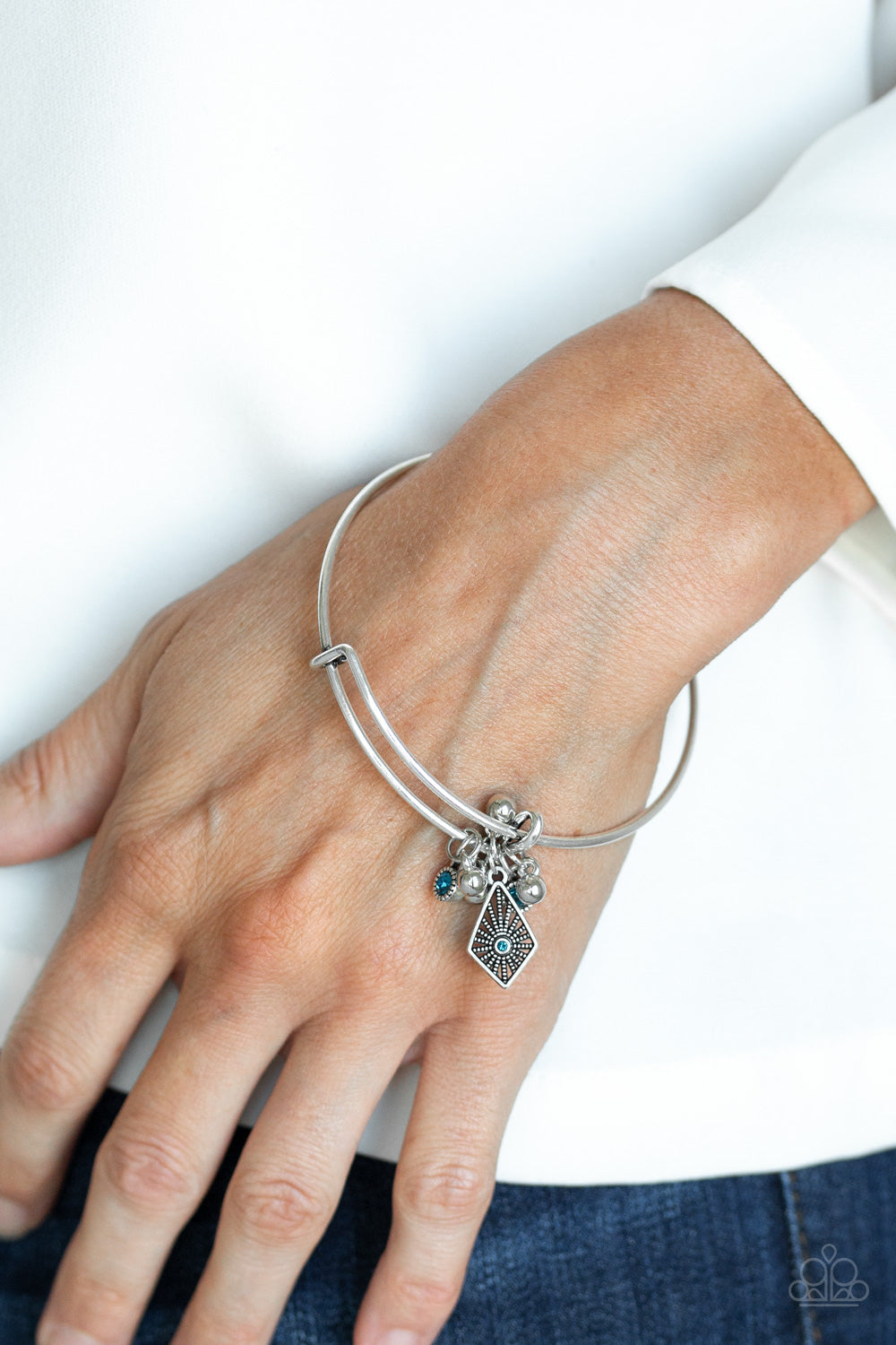 Paparazzi Treasure Charms - Blue Bracelet - Pusher P