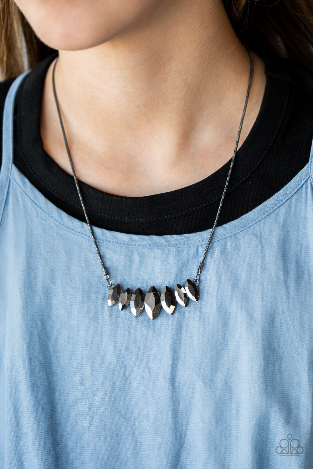 Paparazzi Leading Lady - Black Necklace - Pusher P