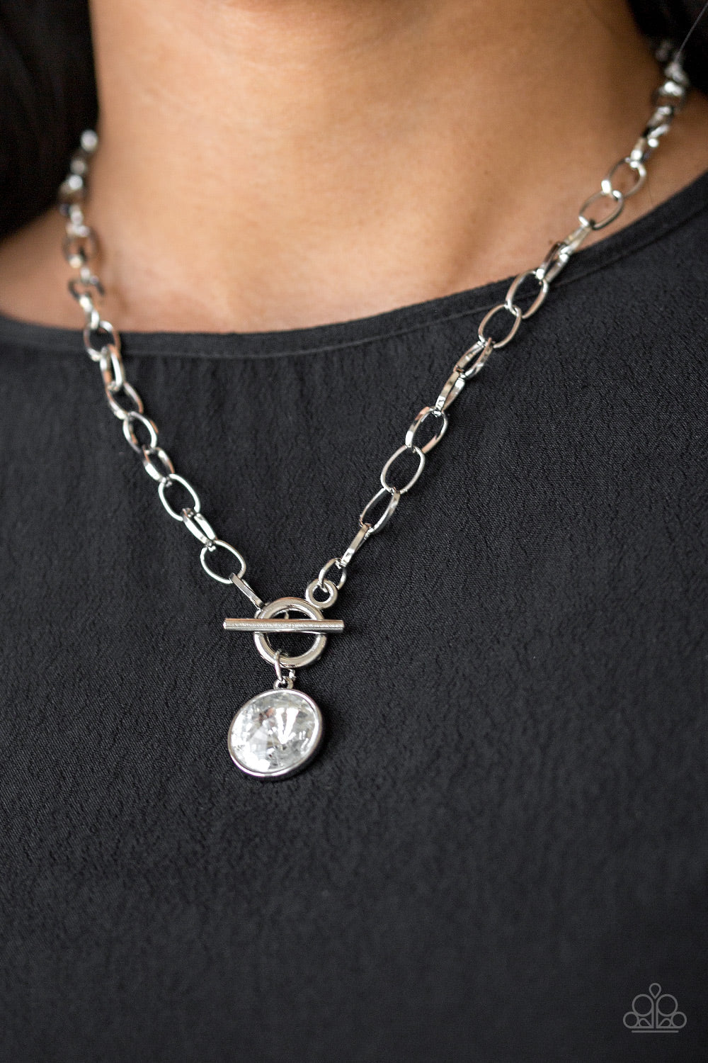 Paparazzi She Sparkles On - White Necklace - Pusher P