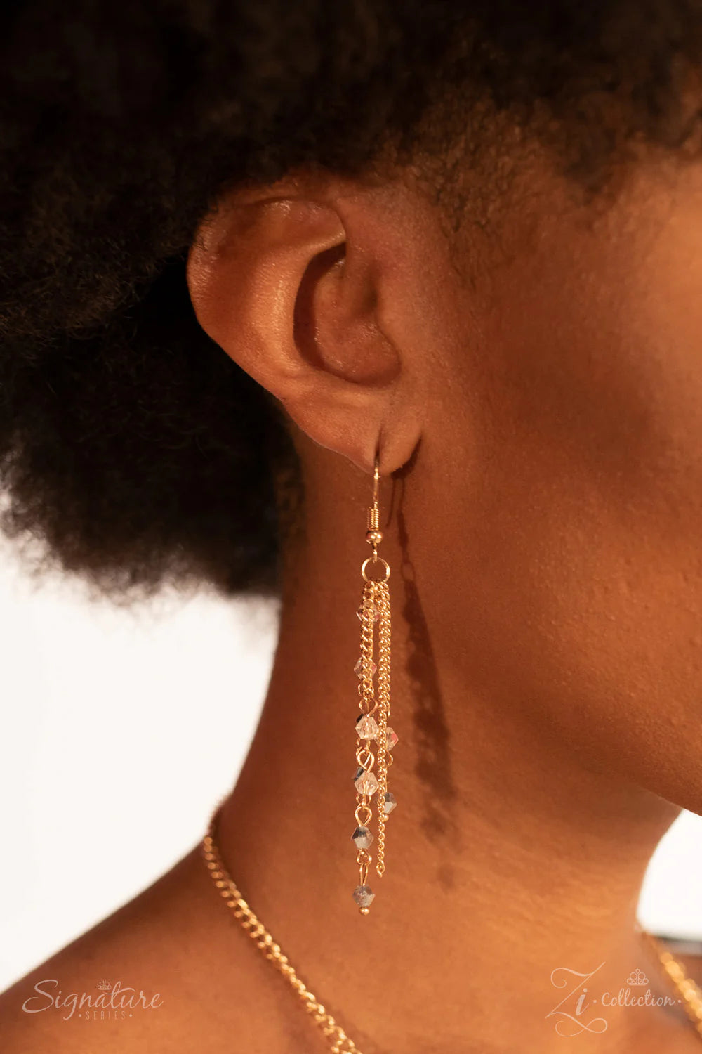 The Donnalee Necklace - Gold Zi Collection | Paparazzi Accessories