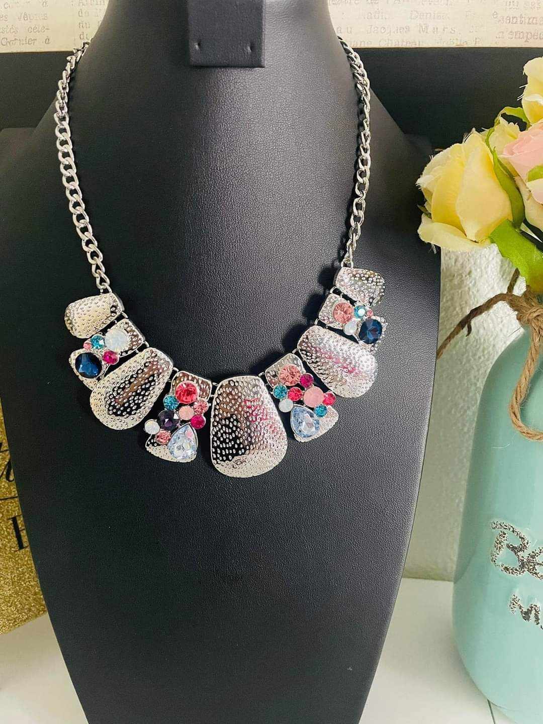 January 2024 Life of the Party - 5 Piece Jewelry Set