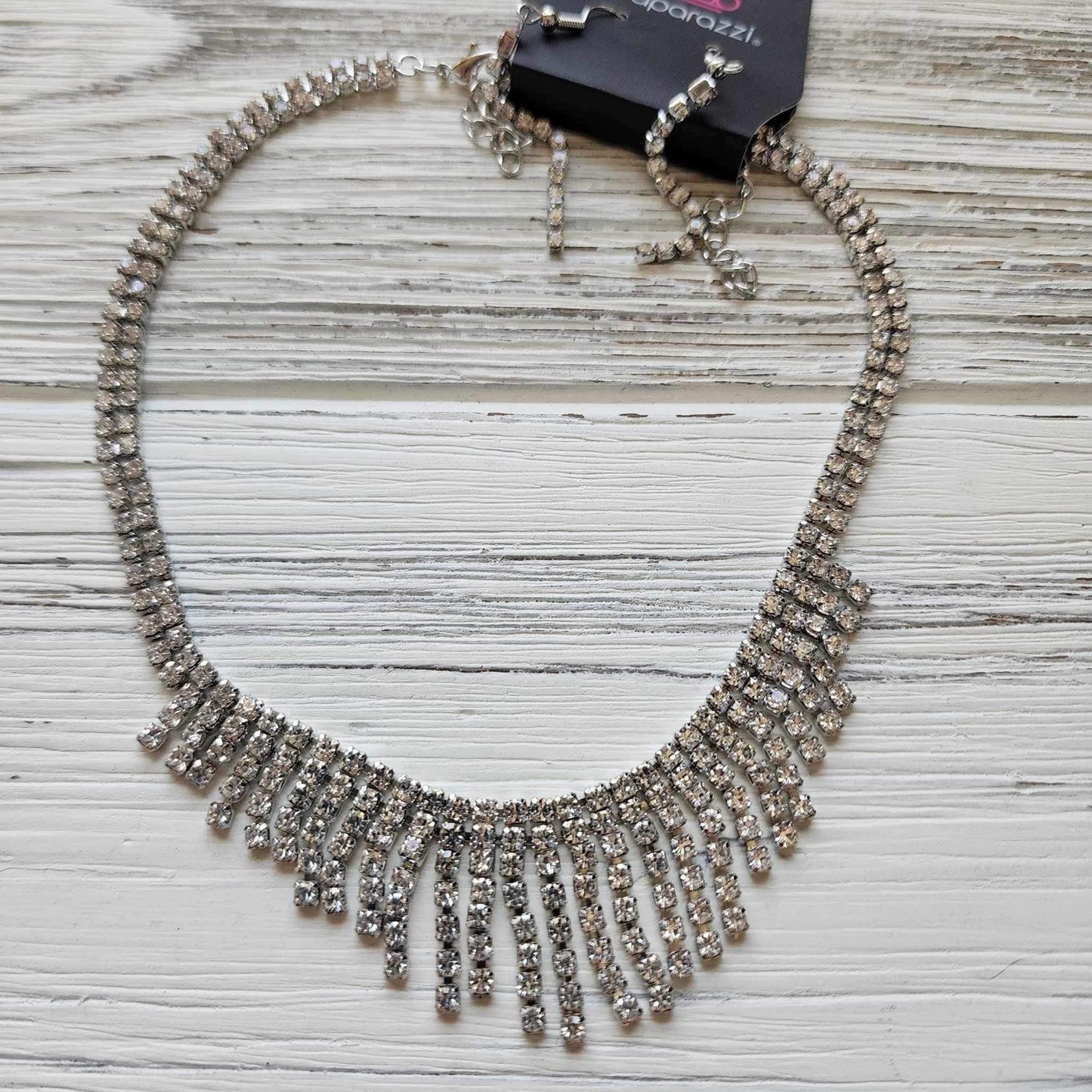 April 2024 Life of the Party - 5 Piece Jewelry Set