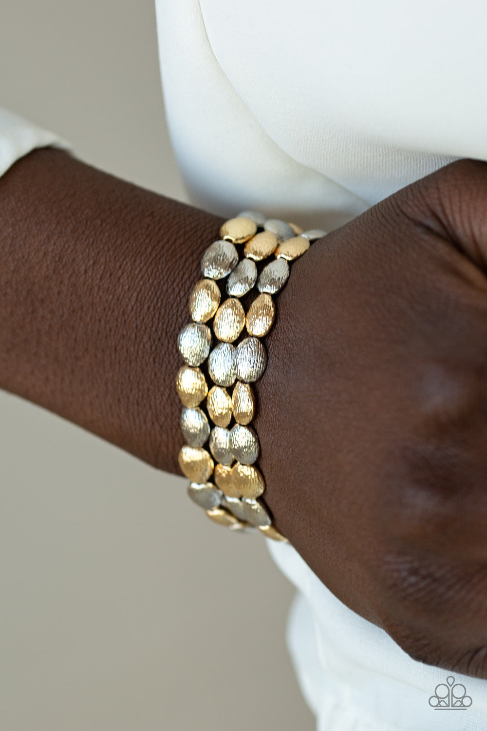 Paparazzi Basic Bliss - Multi Bracelet - Pusher P