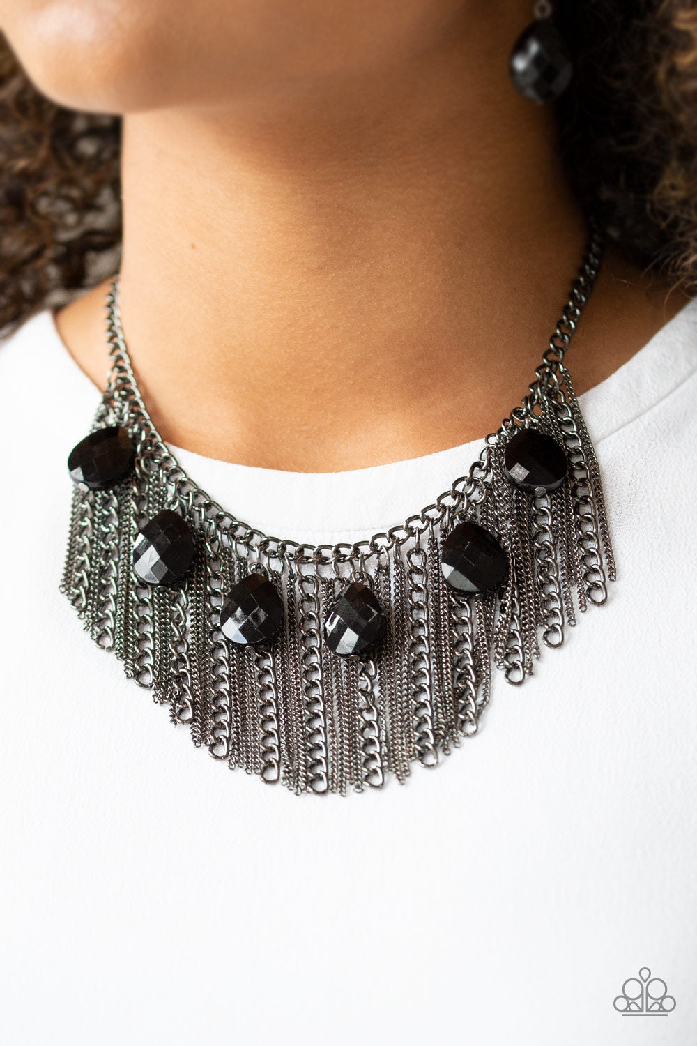 Paparazzi Vixen Conviction - Black Necklace - Pusher P