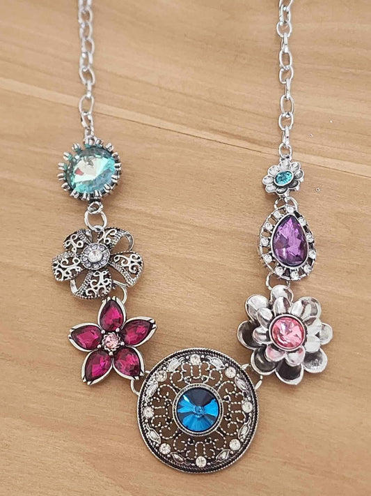 March 2024 Life of the Party - 5 Piece Jewelry Set