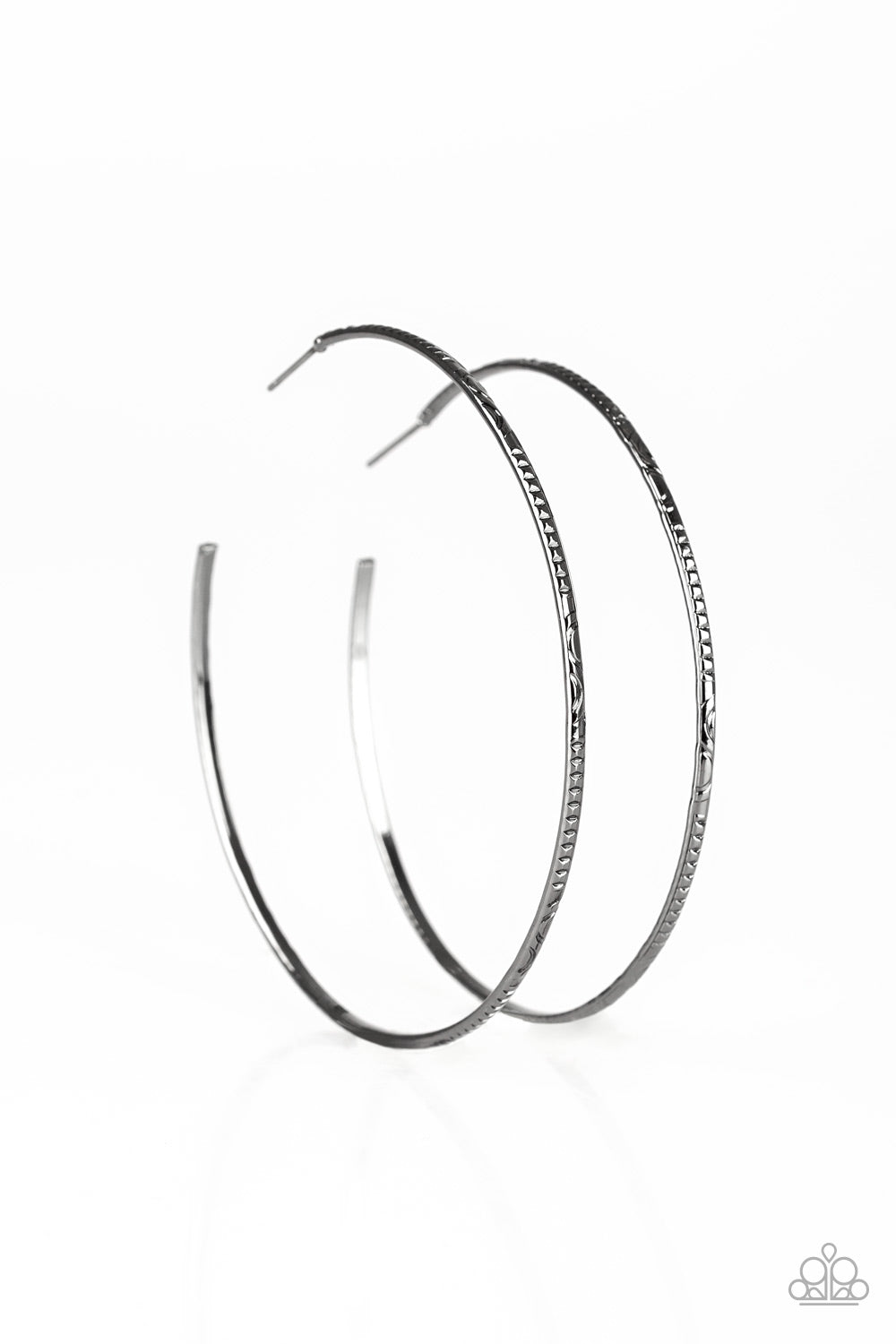 Paparazzi Sleek Fleek - Black Hoop Earrings - Pusher P