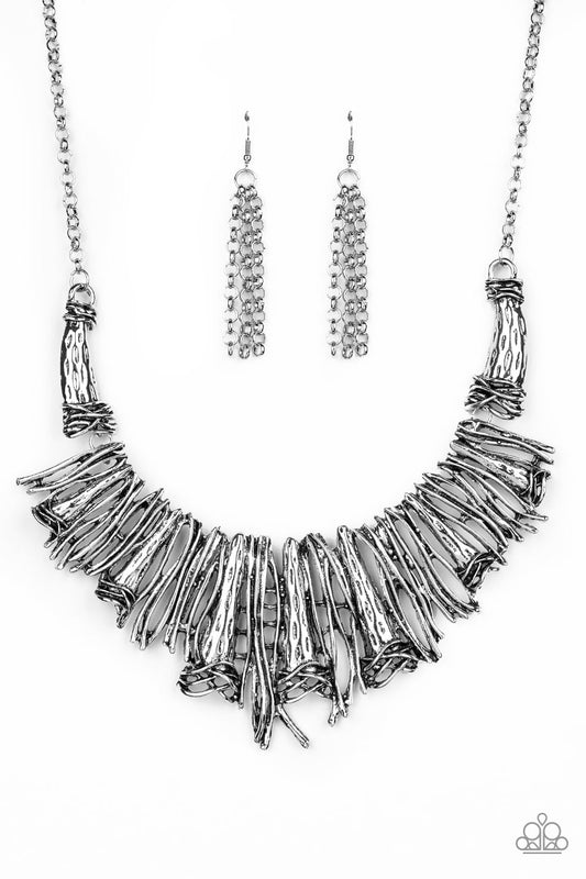 Paparazzi In The MANE-stream - Silver Antiqued Necklace