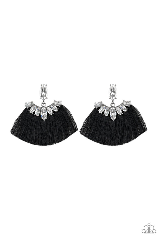 Paparazzi Formal Flair - Black