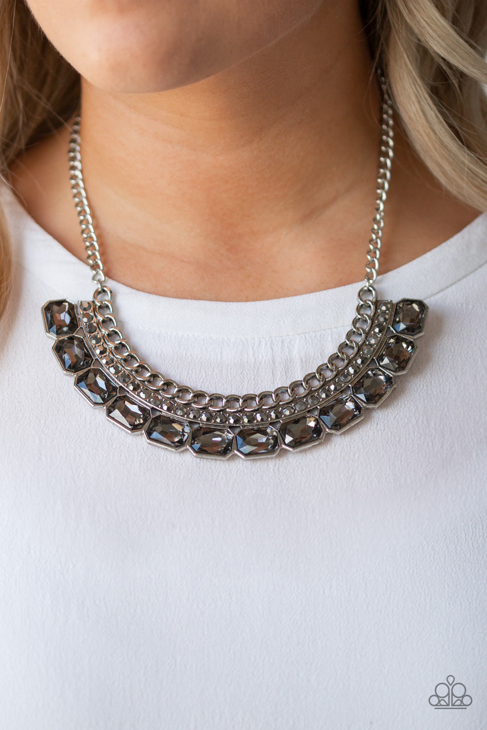 Paparazzi Killer Knockout - Silver - Pusher P
