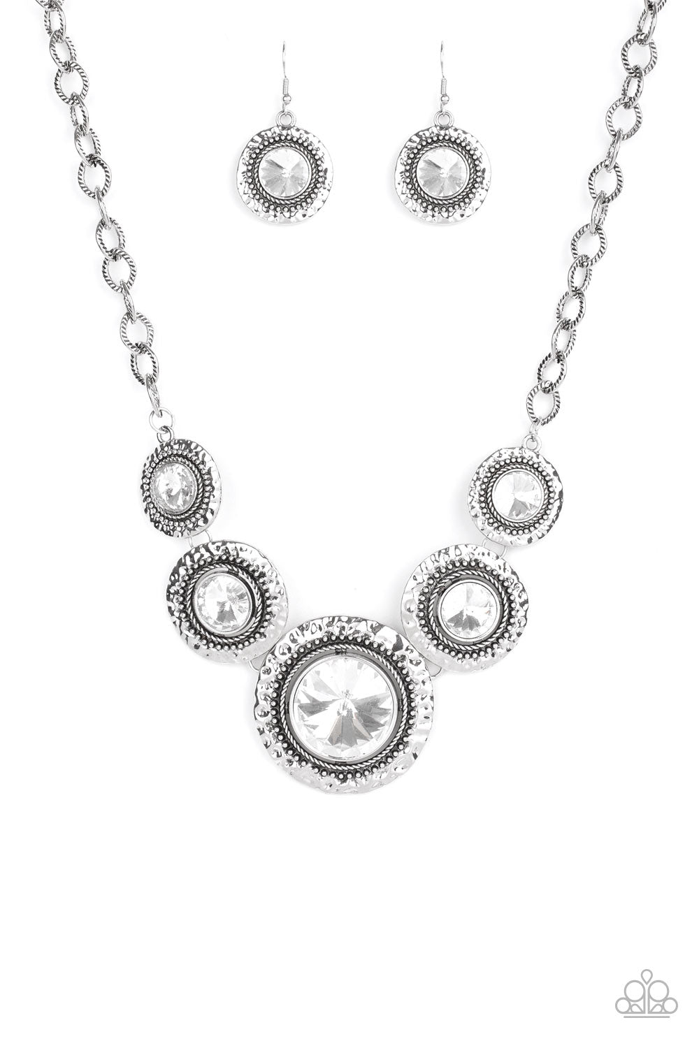 Paparazzi Global Glamour - White Necklace - Pusher P