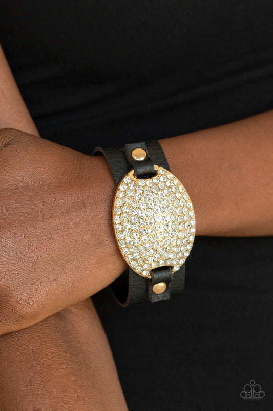 Paparazzi Better Recognize - Gold - Pusher P