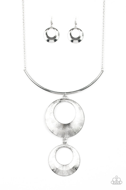 Paparazzi Egyptian Eclipse - Silver Rod Necklace