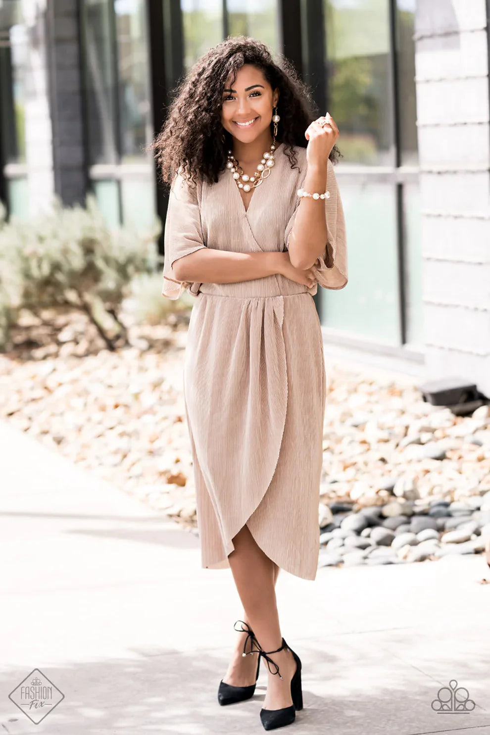 Paparazzi Fiercely 5th Avenue - August's Fashion Fix 2021 Complete Trend Blend - Pusher P
