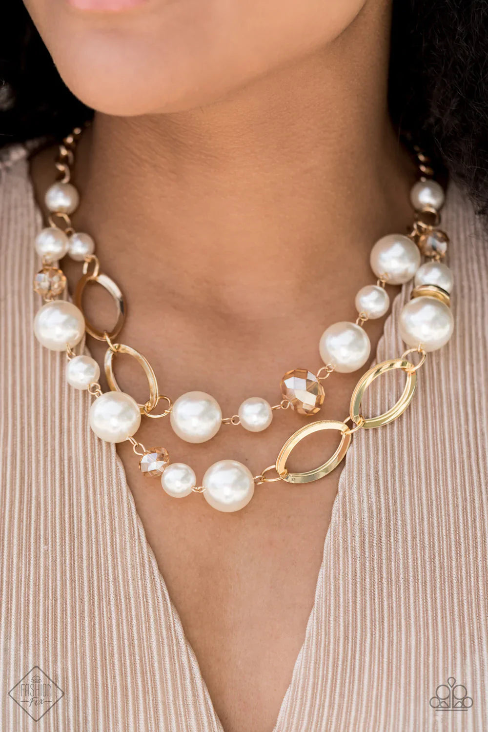 Paparazzi Fiercely 5th Avenue - August's Fashion Fix 2021 Complete Trend Blend - Pusher P