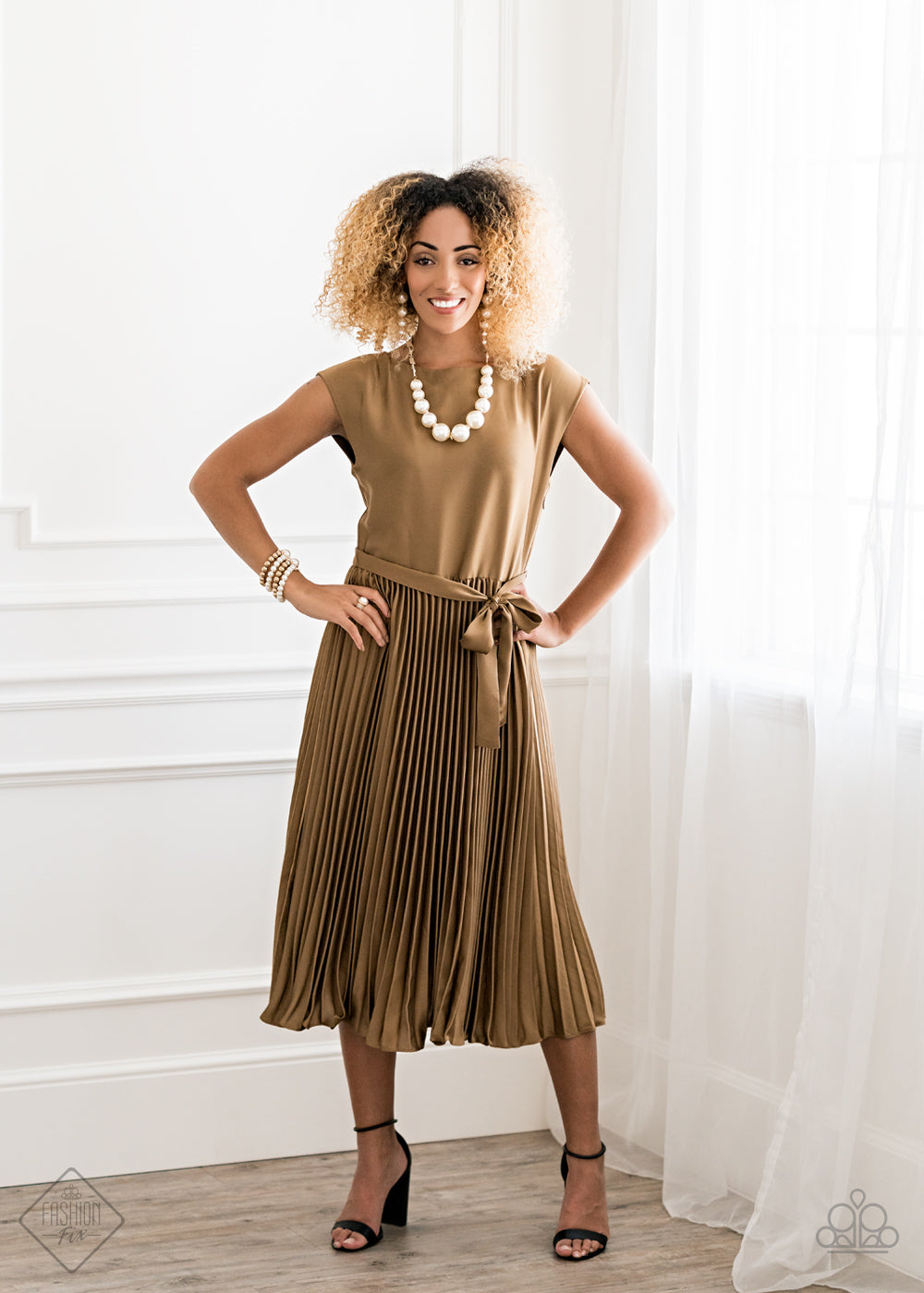 Paparazzi Fiercely 5th Avenue - October's Fashion Fix 2020 Complete Trend Blend - Pusher P