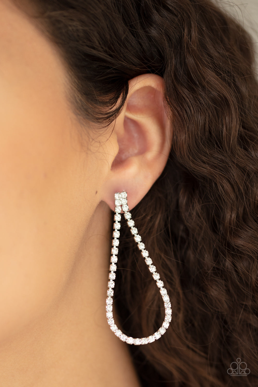 Paparazzi Diamond Drops - White Earrings - Pusher P